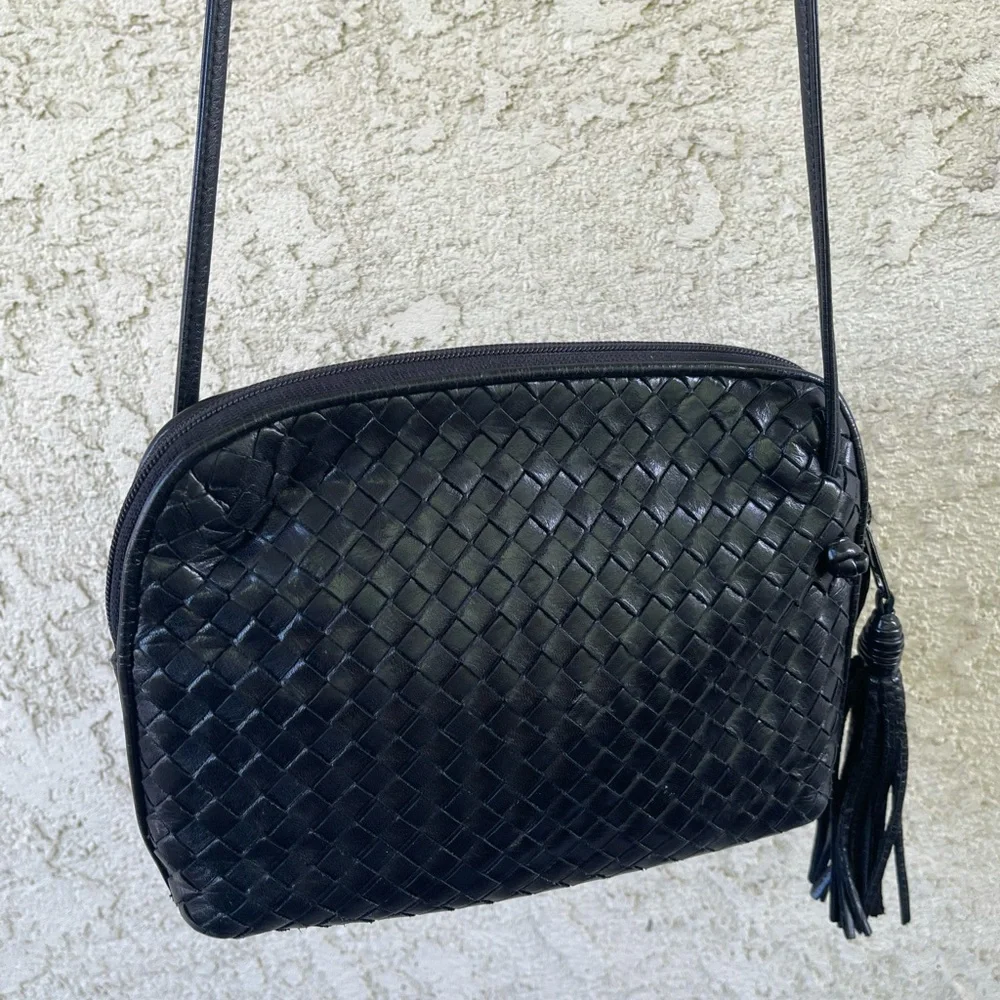 Crossbody bag